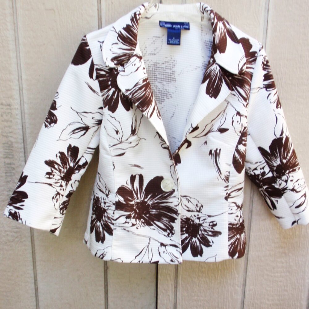 Susan Graver short Jacket